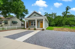 1106 N E St, Pensacola, FL 32501 - Photo 2