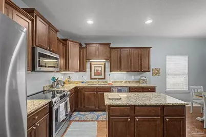 1718 Waterford Sound Blvd, Gulf Breeze, FL 32563 - Photo 8