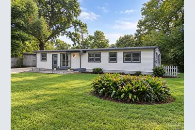 8 Feldor Dr, Pensacola, FL 32506 - Photo 1