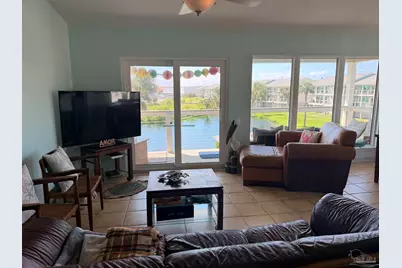 200 Pensacola Beach Rd #I8, Gulf Breeze, FL 32561 - Photo 2
