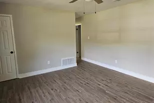 7721 Pontiac Dr, Pensacola, FL 32506 - Photo 14