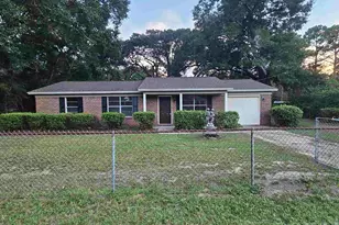 7721 Pontiac Dr, Pensacola, FL 32506 - Photo 2