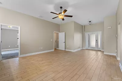 5546 Bellview Ct, Milton, FL 32583 - Photo 8