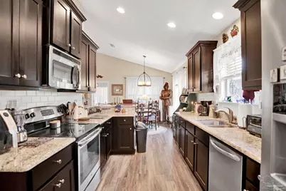 1716 Arcadia Dr, Foley, AL 36535 - Photo 4