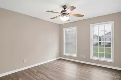 5321 Yellow Bluff Rd, Pensacola, FL 32504 - Photo 18