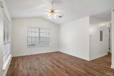 6299 Cottage Woods Dr, Milton, FL 32570 - Photo 6