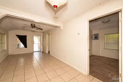 212 E Yonge St, Pensacola, FL 32503 - Photo 12