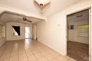 212 E Yonge St, Pensacola, FL 32503 - Photo 12
