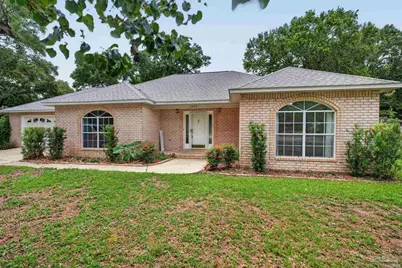 5605 Richmond Ct, Pace, FL 32571 - Photo 2