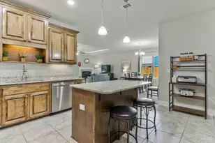 3919 Shady Grove Dr, Pace, FL 32571 - Photo 6