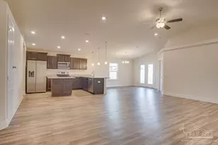 6331 Red Pepper Dr, Gulf Breeze, FL 32563 - Photo 2