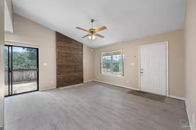 4402 Bellview Ave #1B, Pensacola, FL 32526 - Photo 6