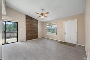 4402 Bellview Ave, Pensacola, FL 32526 - Photo 6