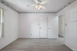 4402 Bellview Ave, Pensacola, FL 32526 - Photo 14