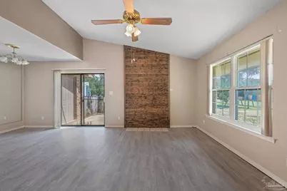 4402 Bellview Ave #1B, Pensacola, FL 32526 - Photo 4