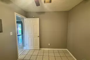3980 Baywoods Dr, Pensacola, FL 32504 - Photo 10