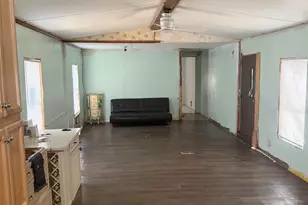 5103 Lake End Dr, Milton, FL 32583 - Photo 2