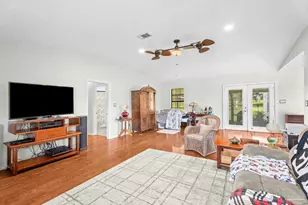 1709 Crest Ln, Molino, FL 32577 - Photo 8