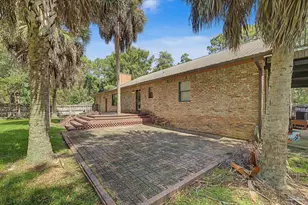 5523 N Shore Rd, Pensacola, FL 32507 - Photo 16