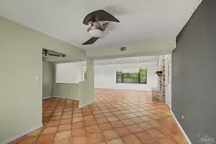 5523 N Shore Rd, Pensacola, FL 32507 - Photo 32