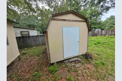 922 Brook Hills Dr, Cantonment, FL 32533 - Photo 12