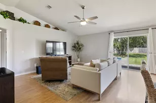 114 Trinidad Ct, Pensacola, FL 32506 - Photo 4