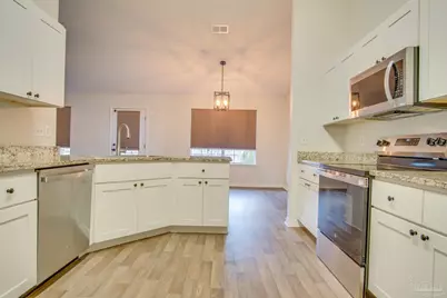 2136 Ainsdale Ct, Navarre, FL 32566 - Photo 12
