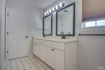 2136 Ainsdale Ct, Navarre, FL 32566 - Photo 16