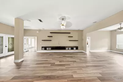 8342 Randall Dr, Navarre, FL 32566 - Photo 6