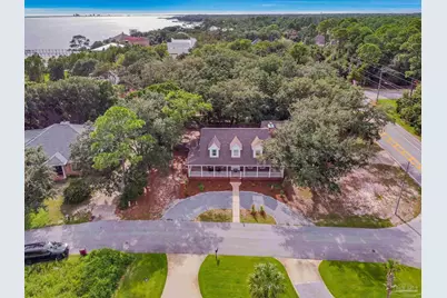 4701 Soule Pl, Gulf Breeze, FL 32563 - Photo 2
