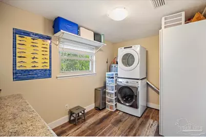 6006 W Shore Dr, Pensacola, FL 32526 - Photo 28