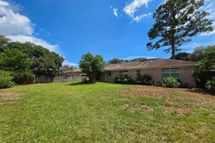 6942 Falcon Dr, Pensacola, FL 32526 - Photo 2