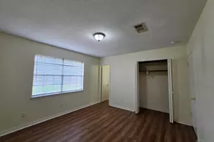 6942 Falcon Dr, Pensacola, FL 32526 - Photo 14