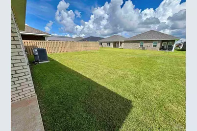 8084 Fir Tree Dr, Milton, FL 32583 - Photo 22