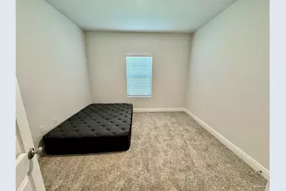 8084 Fir Tree Dr, Milton, FL 32583 - Photo 10