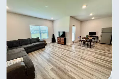 8084 Fir Tree Dr, Milton, FL 32583 - Photo 16