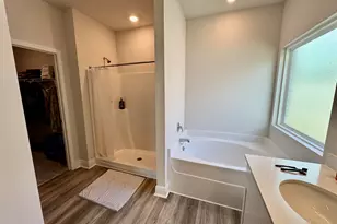 8084 Fir Tree Dr, Milton, FL 32583 - Photo 20
