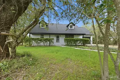 2015 Americus Ave, Pensacola, FL 32507 - Photo 2