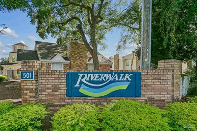 501 E Burgess Rd #F6, Pensacola, FL 32504 - Photo 2
