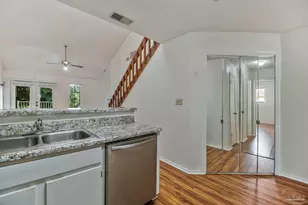 5001 Grande Dr, Pensacola, FL 32504 - Photo 12