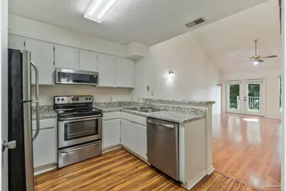5001 Grande Dr #122, Pensacola, FL 32504 - Photo 10