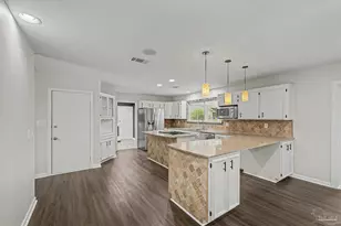 2340 Tobie Dean Rd, Cantonment, FL 32533 - Photo 12