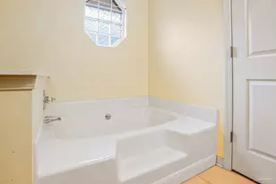 6751 Rickwood Dr, Pensacola, FL 32526 - Photo 18