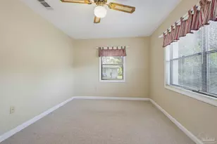 402 Clairmont Dr, Pensacola, FL 32506 - Photo 34
