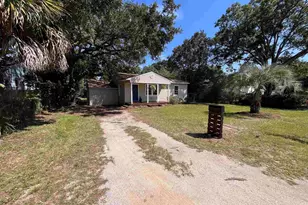 4 Mindoro Cir, Pensacola, FL 32507 - Photo 2