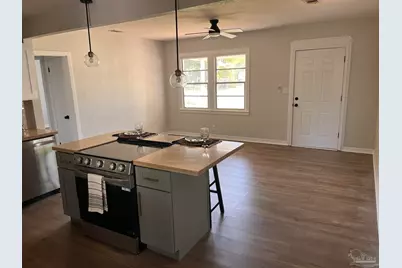 4 Mindoro Cir, Pensacola, FL 32507 - Photo 10