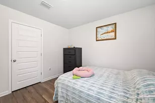 2509 Sutton Pl Dr, Cantonment, FL 32533 - Photo 16