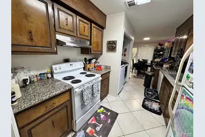 6208 Kirsten Dr, Pensacola, FL 32504 - Photo 8