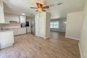 785 N 79th Ave, Pensacola, FL 32506 - Photo 8