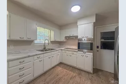 785 N 79th Ave, Pensacola, FL 32506 - Photo 10